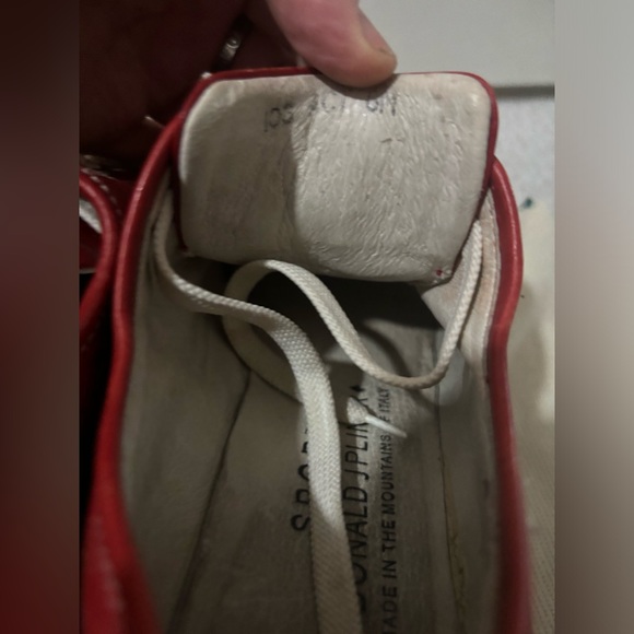 Vintage Donald J Pliner Sneakers from early 2000’s so cool great condition sz 6 - Picture 4 of 6